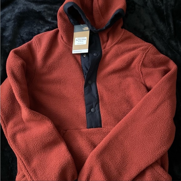 The north face hoodie size M - Picture 4 of 4